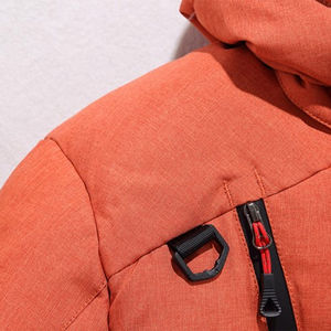 Chaqueta Acolchada con Capucha para Hombre, de Alta Calidad, para Invierno, Transpirable, Ecológica, con Logotipo Frontal Personalizable, Venta al Por Mayor - Product Image 3