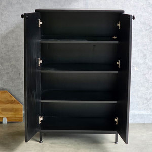 KG68070 Zapatero de 4 Niveles 80x35x90cm de Madera de Caucho Pintado en Negro, Convertible, Extensible, Diseño Minimalista para Muebles del Hogar - Product Image 4