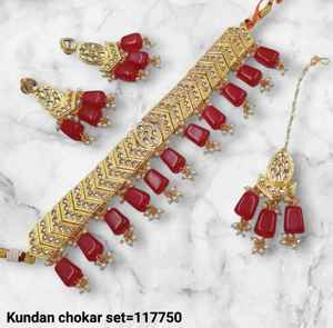 ENSEMBLE DE BIJOUX INDIENS TRADITIONNELS ET À LA MODE EN CUIVRE ENSEMBLE DE BIJOUX DE MARIAGE POUR FEMMES BOUCLES D'OREILLES ET COLLIER - Product Image 4