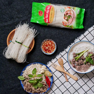 Vermicelles de riz frais 200gr 85% Riz 15% Eau propre en sac Emballage de nouilles de riz séchées de haute qualité du Vietnam - Product Image 1