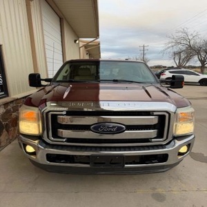 IMPRESIONANTE CAMIONETA FO-RD F-250 SU-PER DU-TY LARIAT 2012, MOTOR V8 DIÉSEL, TRANSMISIÓN AUTOMÁTICA - Product Image 1