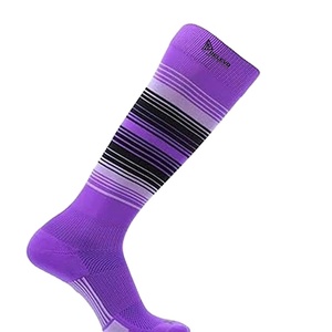 Calcetines de algodón con logotipo personalizado, suaves, elásticos, cómodos, informales, para uso diario, calcetines unisex de moda, suministro al por mayor. - Product Image 1
