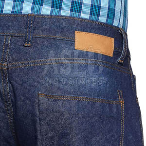 กางเกงยีนส์สไตล์ใหม่สำหรับผู้ชายสีทึบแนวสตรีทสวมใส่กลางแจ้งสไตล์ใหม่ - Product Image 5