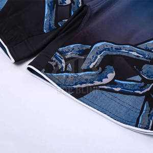 Pantalones cortos deportivos MMA para hombre de gran oferta, ajuste holgado, poliéster hecho con patrón sólido, estilo deportivo - Product Image 5