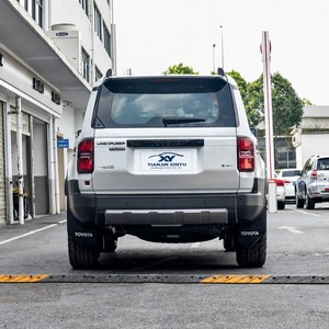 Toyota Prado Hybrid SUV 2.4T Wild WX Edition 6 posti 2025 - Veicolo a Nuova Energia Elettrico/Benzina Euro VI - Offerta Speciale R18 Usato - Product Image 2
