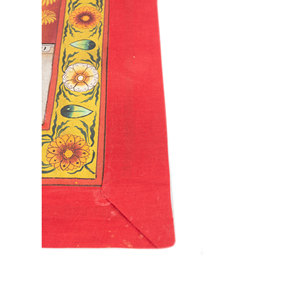 Tapisserie murale bohème en coton rouge-orange style Pichwai, motif portrait, pour extérieur, chambre, fêtes, Noël, Ramadan, ambiance cosy - Product Image 4