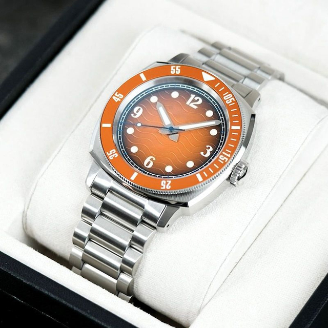 Miyota 9039 Automatic Diving Watch Custom Logo 200M Waterproof 316L Stainless Steel BGW9 Luminous OEM ODM Wristwatch