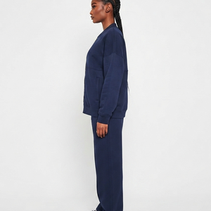 Ensemble de survêtement unisexe bleu marine personnalisé, coupe ample, avec sweat à capuche zippé et pantalon de jogging en molleton épais, vente en gros - Product Image 3