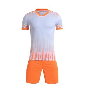 Uniforme de Fútbol con Diseño de Logotipo Personalizado, Transpirable, Manga Corta, Alta Calidad, Venta de Fábrica, Nuevo Diseño, Superventas - Product Image 1