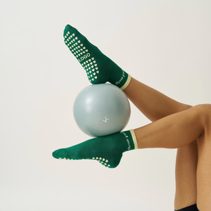 Calcetines de Pilates Personalizados, Calcetines de Algodón Antideslizantes con Logotipo Tejido, Calcetines de Yoga y Pilates con Agarre, Venta al por Mayor de Fábrica en Vietnam - Product Image 5