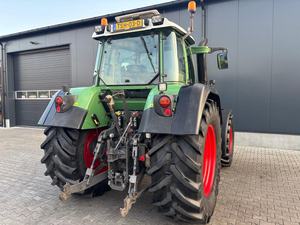 Compre el Tractor Fendt 140HP 4WD Avanzado con Control de Precisión del Motor para una Mayor Productividad Agrícola - Product Image 4
