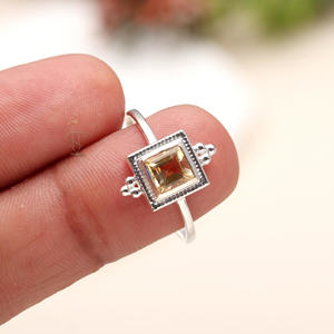 แหวนอัญมณีซิทรีนธรรมชาติทำจากเงินแท้สีเงิน925 - Product Image 2