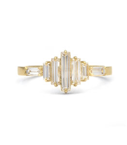 Bague en diamant de laboratoire taille baguette 1,20 CTW, taille étagée CVD, pour femme, avec pierre centrale en perle, idéale pour fiançailles, mariage ou anniversaire - Product Image 1