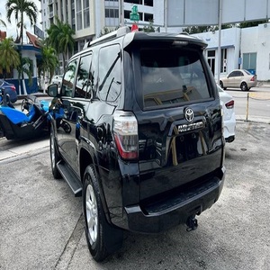 ¡Oferta Imperdible! Toyota 4Runner Limited 4x4 AWD 2024 Súper Limpio, Motor V6 de 4.0L, Transmisión Automática de 5 Velocidades, SUV de Lujo en Negro Metálico - Product Image 2