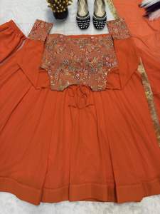 Conjunto de Palazzo Étnico de Lujo para Mujer al por Mayor con Bordado Crush Stitched, Dupatta de Red Suave con Moti, Vestido Festivo Indio para Fiesta Nupcial - Product Image 4