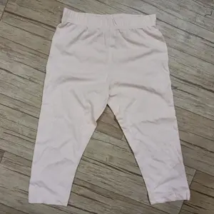 Pantalones con tirantes para niña, ropa para niño, RTS, venta directa de fábrica, diseño superior, estilo americano, Color sólido, rosa, amarillo, rojo, OEM, Anti - Product Image 1