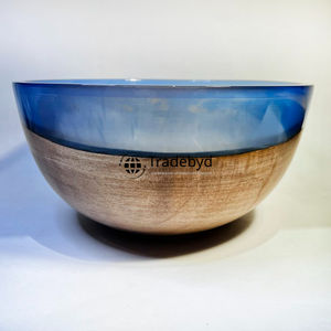 Tazón de resina bohemio hecho a mano con pieza de exhibición de mesa artística estilo Ángel para espacios eclécticos de Tradebyd - Product Image 2