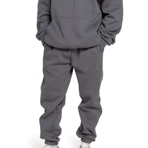 กางเกงวอร์มผู้ชายผ้าฝ้าย 100% ระบายอากาศได้ดี กันลม เป็นมิตรกับสิ่งแวดล้อม รับผลิตแบบขายส่ง พร้อมสกรีนโลโก้ตามแบบ - Product Image 3