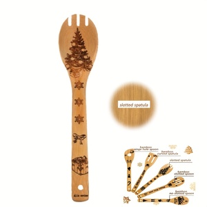 Ensemble d'ustensiles <span class=keywords><strong>de</strong></span> <span class=keywords><strong>cuisine</strong></span> en bambou <span class=keywords><strong>de</strong></span> Noël Ensemble d'outils <span class=keywords><strong>de</strong></span> <span class=keywords><strong>cuisine</strong></span> en bois décoratifs Cuillères et spatules <span class=keywords><strong>de</strong></span> <span class=keywords><strong>cuisine</strong></span> antiadhésives pour les cadeaux - Product Image 2