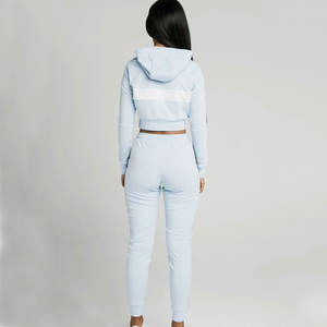 Conjunto de chándal de mujer personalizado ligero y transpirable de manga larga, tela Premium con personalización de logotipo, atuendo informal de moda. - Product Image 2