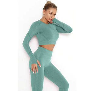 Ensemble de yoga sans couture à étiquette privée, haut court et leggings de yoga, tenue de yoga dans les vêtements de sport pour femmes - Product Image 4