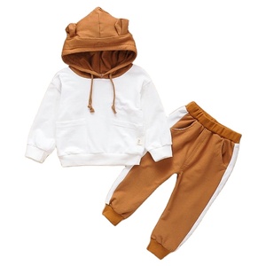 Ropa de casa de dibujos animados de algodón para niños, traje liso para trotar, pijama corto personalizado ODM, calidad prémium, venta al por mayor - Product Image 3