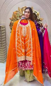 Salwar Kameez Moderno de Seda Chinnon con Bordado Intenso para Mujer, Ideal para Fiestas y Bodas - Product Image 5