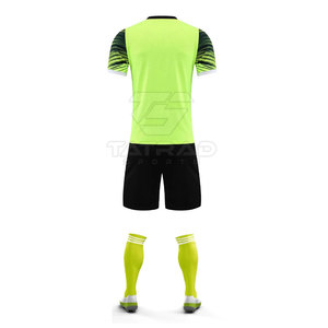 Dernier design de maillot de football pour hommes, manches courtes, imprimé, séchage rapide, respirant, 100% polyester, personnalisable, toutes saisons - Product Image 3
