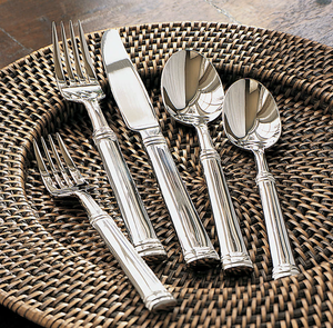 J S Eco Friendly Luxe Elégant Haut de Gamme Personnalisé Salle à Manger de Mariage Argent Acier Inoxydable Miroir Polonais Ensemble Traditionnel - Product Image 2