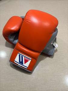 Gants de boxe professionnels Winning Lace authentiques, neufs, logo personnalisé, cuir synthétique, imperméables, antidérapants, anti-humidité - Product Image 3