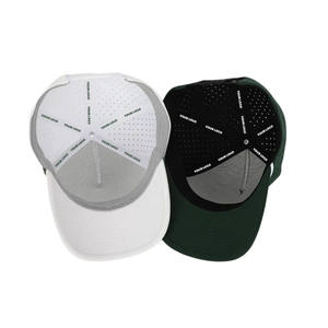 Casquette de golf imperméable anti-transpiration en gros avec trous découpés au laser, visière personnalisée, cordon, logo imprimé personnalisé, bande de couture intérieure, casquette 5 panneaux - Product Image 6