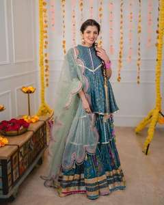 ชุดเดรสผ้าไหมเนื้อนุ่มคุณภาพดี ลายพิมพ์สวยงาม พร้อมผ้าไหมเนื้อนุ่มสำหรับชุดชารารา ชุดออกแบบสำหรับงานปาร์ตี้ - Product Image 4