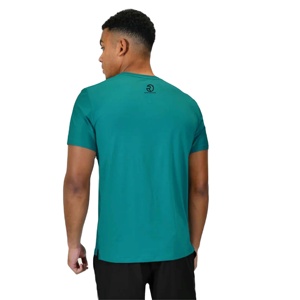 T-shirt polyvalent en nylon spandex pour hommes avec design sans couture et matériau flexible pour une mobilité maximale - Product Image 1