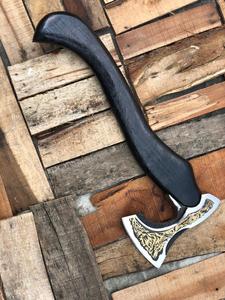 Thewizcrafts Hache Viking en acier à haute teneur en carbone faite à la main Poignée noire Hachette en bois Gaine en cuir Netteté de haute qualité Prêt à l'emploi - Product Image 5