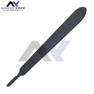 Cuchillas de bisturí #10 Incluye mango negro de metal #3 Adecuado para dermaplaning, manualidades, Instrumentos/equipo Paquete de 10 - Product Image 4