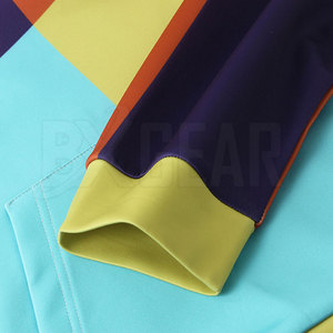 Sudadera con capucha cómoda para hombre con diseño de moda perfecto para ropa de calle o actividades diarias en las estaciones de invierno - Product Image 4