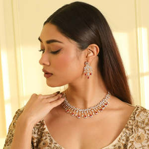 Ethnic Designer Indian Wedding Choker Necklace Dangle Earrings Zircon Stone <b>Red</b> 20 Carat 3mm Maangtika Set <b>Bracelet</b> Bridal Use - Product Image 3