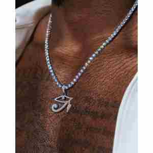 Collier Œil d'Horus avec pendentif en moissanite, bijou éblouissant et unique - Product Image 6