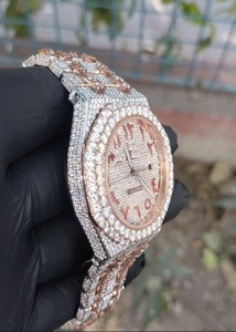 Reloj de lujo Hip Hop para hombre con diamantes de moissanita brillantes Banda de acero inoxidable antigua de moda Estilo de negocios - Product Image 2