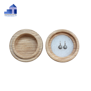 Caja de madera interior con forro satinado más vendida, caja de regalo cuadrada exclusiva para mujer, hecha en Vietnam para proteger joyas - Product Image 4