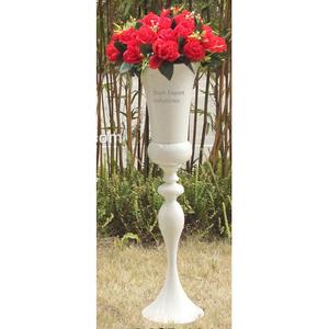 Classic <b>White</b> & <b>Gold</b> Metal Flower <b>Vase</b> Handmade Design for Home Living Room Wedding Tabletop Decoration - Product Image 5
