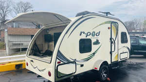 Adv-entu-rer 90-1SB Usado del 2013, Volante a la Izquierda, Origen Estadounidense - Product Image 3