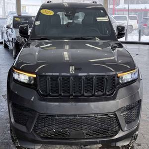 Jeep Grand Cherokee Altitude X 2025, Limpio y Económico - Product Image 1