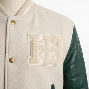 Chaqueta Varsity para Hombre Rill Intl, Color Crema y Verde, Cuero PU, Parche Bordado con Letras PB, Estilo Preppy, Ropa de Otoño - Product Image 5