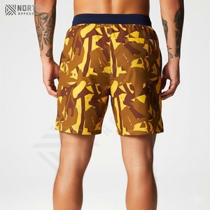 Shorts de course pour hommes personnalisables, fabriqués en polyester, sublimation, style décontracté, taille mi-haute, design personnalisé, shorts d'été pour hommes - Product Image 2