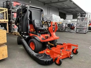 Tondeuse à gazon Kubota GR2120 avec moteur diesel Kubota, performance optimale, livrée avec ramasse-herbe - Product Image 6