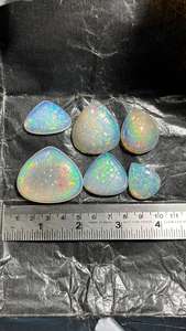 Piedra preciosa de ópalo etíope natural para hacer joyas, pera tallada de Mughal y formas de corte de corazón - Product Image 3