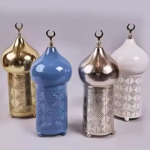 Lanternes en métal doré antique pour une éclairage d'ambiance réglable pour la décoration de la maison Noël Pâques Ramadan Kareem - Product Image 5