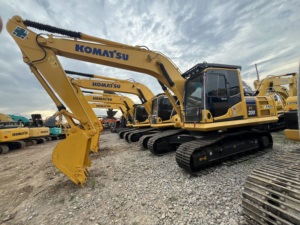 Excavadora sobre orugas Komatsu PC200 usada, excavadora PC200 de segunda mano en buenas condiciones - Product Image 5