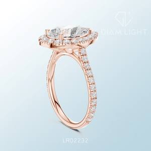 แหวนเพชรทรงลูกแพร์ดีไซน์หรูหราประณีต งานฝีมือประณีต เหมาะสำหรับงานหมั้น งานแต่งงาน และเป็นของขวัญสุดพิเศษ ประดับด้วยเพชรที่ได้รับการรับรองจาก IGI - Product Image 4